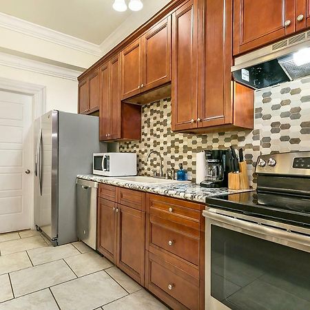 Modern 4Br City Condo 5Min Drive To Fq New Orleans Ngoại thất bức ảnh