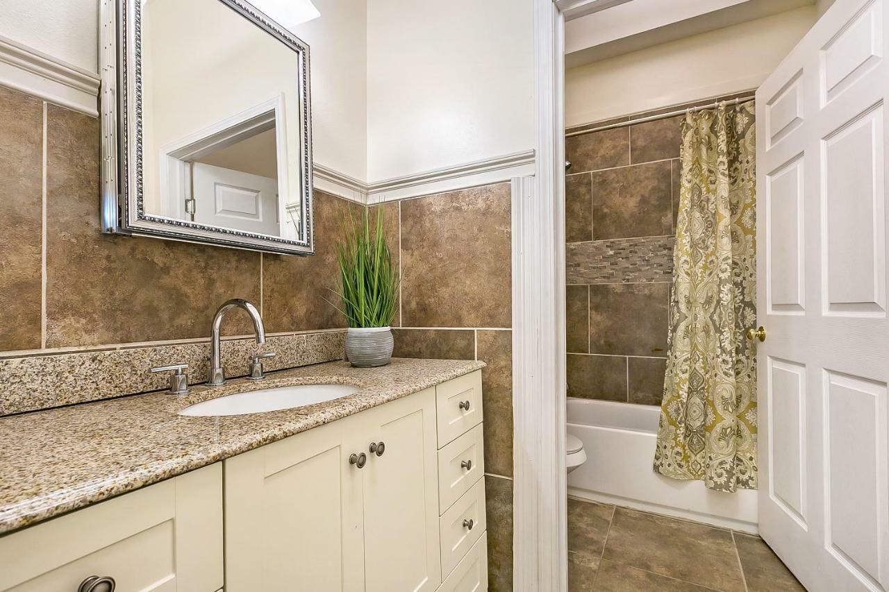 Modern 4Br City Condo 5Min Drive To Fq New Orleans Ngoại thất bức ảnh